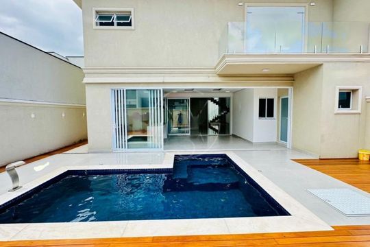 Casa de Condomínio para alugar com 4 quartos, 308m² em Swiss Park, Campinas