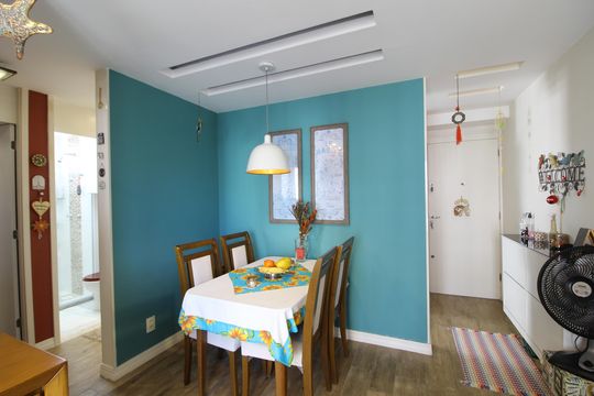 Sala de apartamento à venda com 2 quartos, 52m² em Recreio dos Bandeirantes, Rio de Janeiro