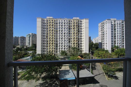 Sala - Varanda de apartamento à venda com 2 quartos, 52m² em Recreio dos Bandeirantes, Rio de Janeiro