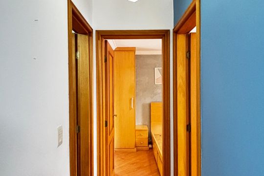 Corredor de apartamento para alugar com 2 quartos, 76m² em Vila Assunção, Santo André
