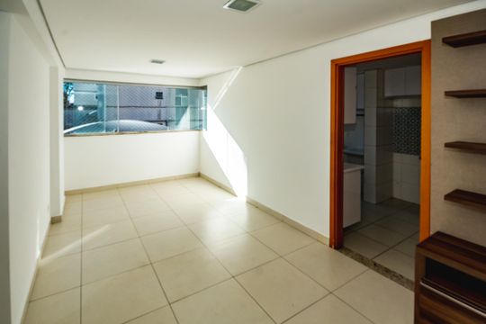 Apartamento para alugar com 3 quartos, 77m² em Jaraguá, Belo Horizonte