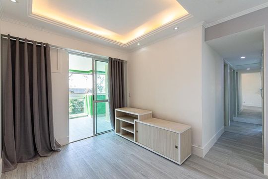 Sala de apartamento à venda com 3 quartos, 84m² em Recreio dos Bandeirantes, Rio de Janeiro