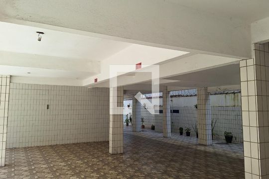 Área externa de apartamento para alugar com 1 quarto, 70m² em Guilhermina, Praia Grande