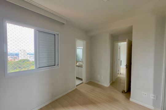 Quarto 2 de apartamento para alugar com 2 quartos, 69m² em Vila Leonor, Guarulhos