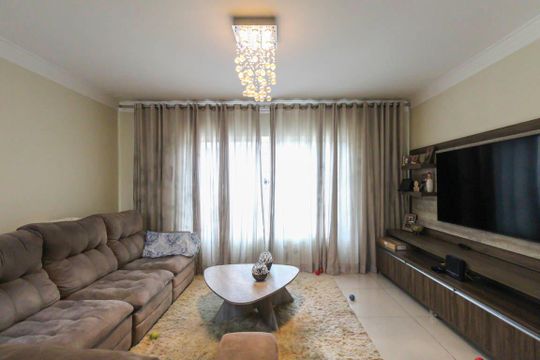 Casa à venda com 3 quartos, 174m² em Jardim Vila Formosa, São Paulo