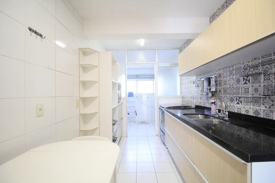 Cozinha de apartamento para alugar com 3 quartos, 131m² em Vila Andrade, São Paulo
