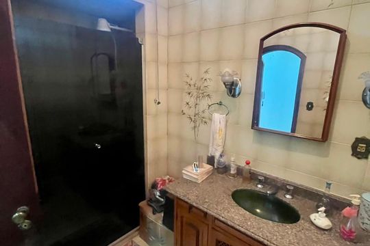 Banheiro 1 de casa de condomínio à venda com 2 quartos, 95m² em Bela Vista, São Paulo