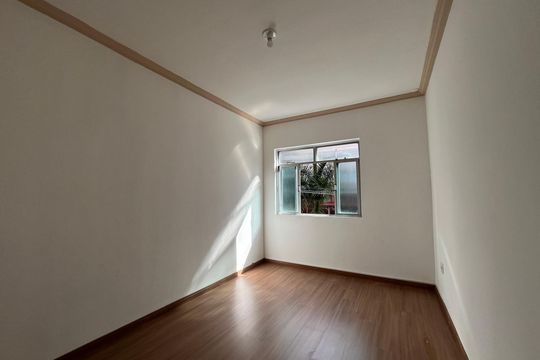 Apartamento para alugar com 3 quartos, 63m² em Centro, Juiz de Fora