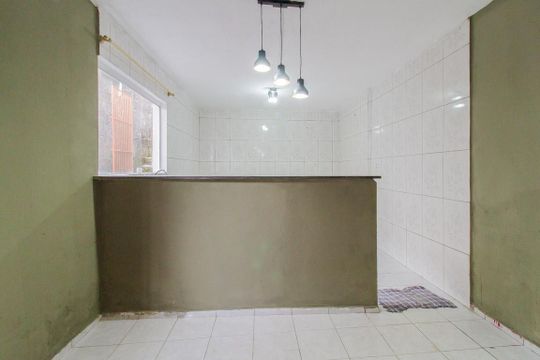 Sala de casa para alugar com 1 quarto, 50m² em Parque das Américas, Mauá