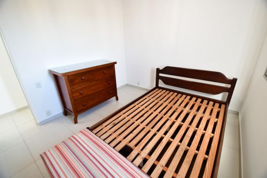 Quarto de apartamento à venda com 1 quarto, 46m² em Centro, Campinas