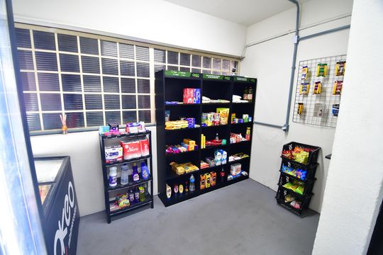Mini Mercado de apartamento à venda com 1 quarto, 46m² em Centro, Campinas