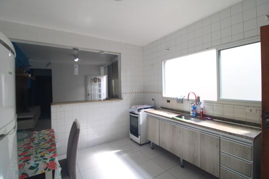 Cozinha de casa à venda com 2 quartos, 125m² em Jardim Sete de Setembro, São Paulo