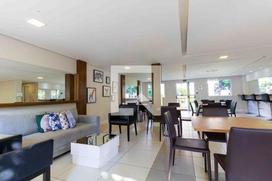 Condomínio  de apartamento para alugar com 2 quartos, 48m² em Penha de França, São Paulo
