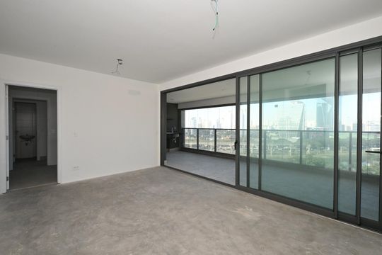 Apartamento à venda com 3 quartos, 142m² em Real Parque, São Paulo