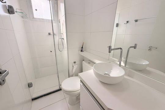 Banheiro Social de apartamento para alugar com 2 quartos, 49m² em Ponte Sao Joao, Jundiaí