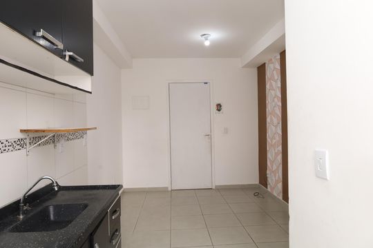 Cozinha de apartamento para alugar com 2 quartos, 37m² em Vila Progresso (zona Leste), São Paulo