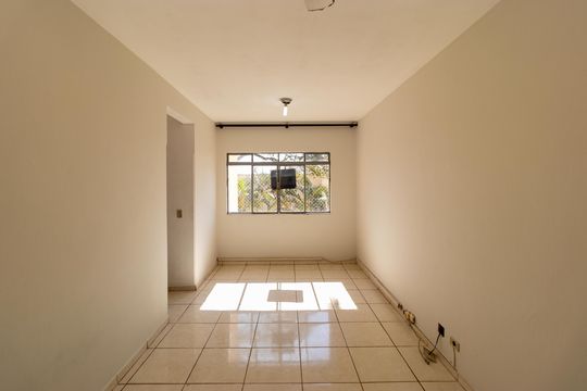 Sala de apartamento à venda com 3 quartos, 70m² em Jardim Garcia, Campinas