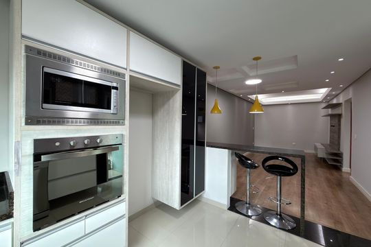 Cozinha de apartamento para alugar com 2 quartos, 64m² em Vila Alvaro Marques, São Bernardo do Campo