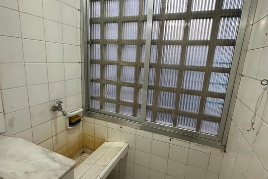 Cozinha e Área de Serviço de apartamento para alugar com 1 quarto, 35m² em Itararé, São Vicente