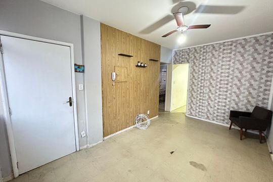 Sala de apartamento para alugar com 1 quarto, 35m² em Itararé, São Vicente
