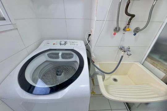 Área de Serviço de apartamento para alugar com 2 quartos, 45m² em Jardim Las Vegas, Guarulhos