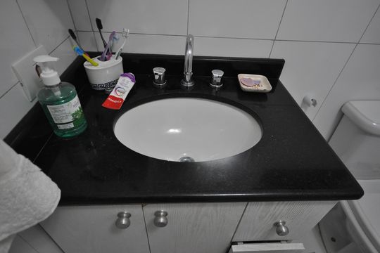Banheiro  de apartamento à venda com 2 quartos, 75m² em Vila Guilherme, São Paulo