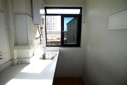 Área de Serviço de apartamento para alugar com 2 quartos, 47m² em Vaz Lobo, Rio de Janeiro