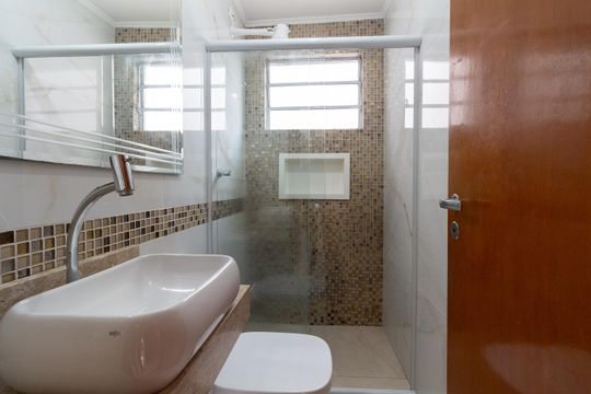 Banheiro de apartamento para alugar com 3 quartos, 80m² em Butantã, São Paulo