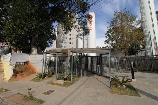 Fachada de apartamento para alugar com 2 quartos, 41m² em Colônia (zona Leste), São Paulo