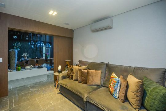 Apartamento à venda com 3 quartos, 305m² em Jardim Fonte do Morumbi, São Paulo