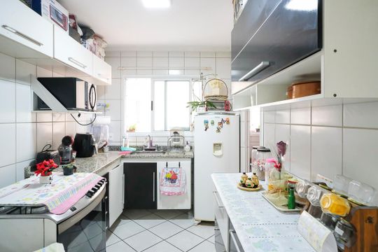 Cozinha de apartamento para alugar com 2 quartos, 65m² em Osvaldo Cruz, São Caetano do Sul