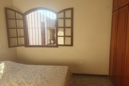 Quarto de casa à venda com 5 quartos, 280m² em Santa Branca, Belo Horizonte