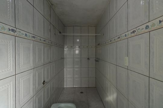 Banheiro Piso Superior de casa à venda com 3 quartos, 192m² em Campanário, Diadema