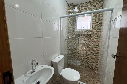 Apartamento para alugar com 2 quartos, 45m² em Jardim Maria Beatriz, Carapicuíba