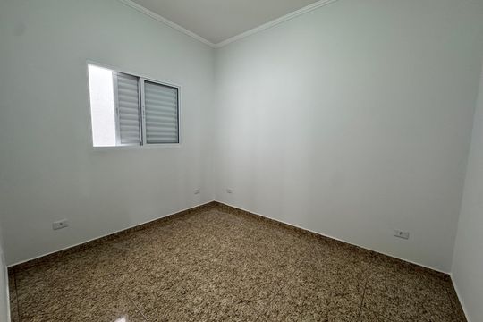 Apartamento para alugar com 2 quartos, 45m² em Jardim Maria Beatriz, Carapicuíba