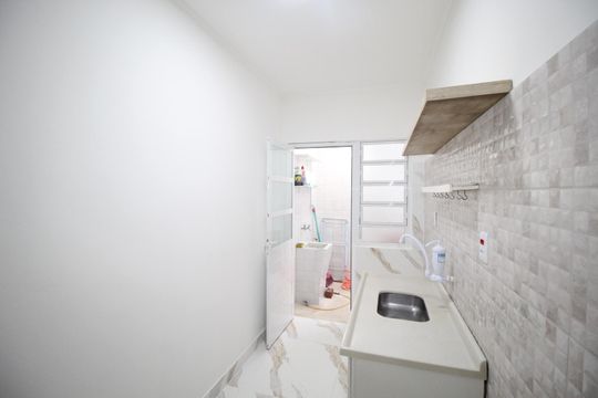 Cozinha de apartamento para alugar com 1 quarto, 46m² em Mont’serrat, Porto Alegre