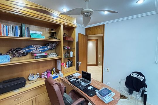 Escritório de apartamento para alugar com 4 quartos, 320m² em Jardim, Santo André