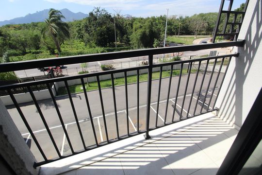 Sala - Varanda de apartamento para alugar com 2 quartos, 45m² em Barra Olímpica, Rio de Janeiro