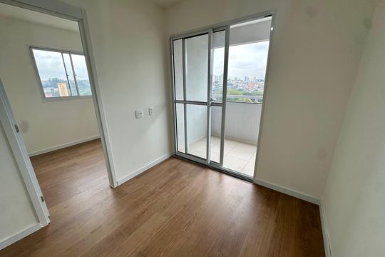 Sala de apartamento para alugar com 2 quartos, 41m² em Várzea de Baixo, São Paulo