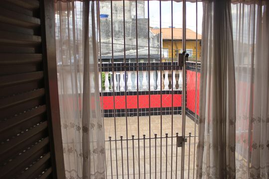Varanda  de casa para alugar com 3 quartos, 190m² em Jardim Bela Vista, Guarulhos