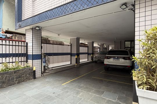 Garagem de apartamento para alugar com 1 quarto, 42m² em Aparecida, Santos