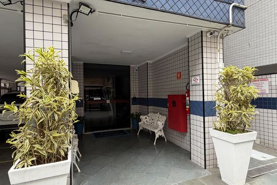 Área comum de apartamento para alugar com 1 quarto, 42m² em Aparecida, Santos