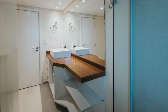 Banheiro de apartamento à venda com 4 quartos, 232m² em Vila Morumbi, São Paulo