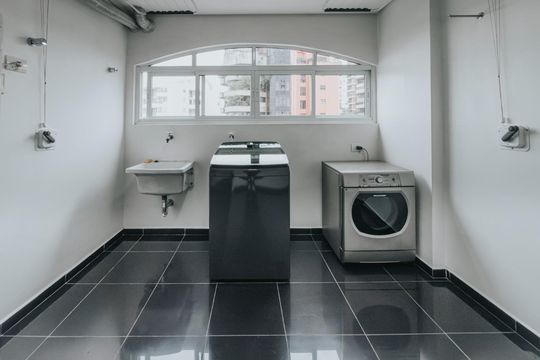 Área de Serviço de apartamento à venda com 4 quartos, 232m² em Vila Morumbi, São Paulo