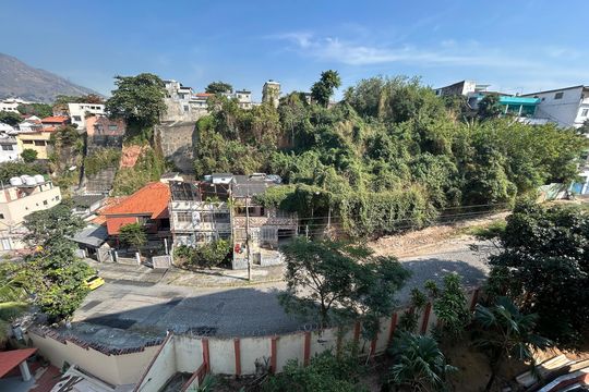 Vista da sala de apartamento à venda com 2 quartos, 59m² em Méier, Rio de Janeiro