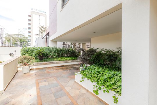 Entrada de apartamento para alugar com 3 quartos, 85m² em Brooklin, São Paulo