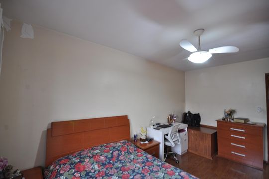 Quarto 1 de casa à venda com 2 quartos, 101m² em Jardim Brasil (zona Norte), São Paulo