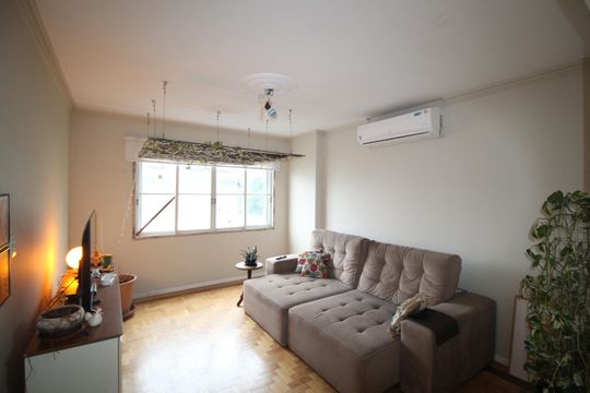 Apartamento à venda com 4 quartos, 95m² em Moinhos de Vento, Porto Alegre