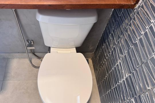Lavabo de casa de condomínio à venda com 3 quartos, 100m² em Guaratiba, Rio de Janeiro
