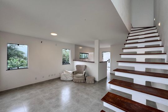 Casa de Condomínio à venda com 3 quartos, 100m² em Guaratiba, Rio de Janeiro
